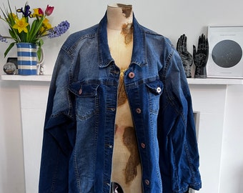 Vintage denim jacket,  80’s 90’s denim jacket, Vintage denim, Jacket Blue Stonewashed Denim, oversized UK22-24, Vintage Denim Jacket, vintag