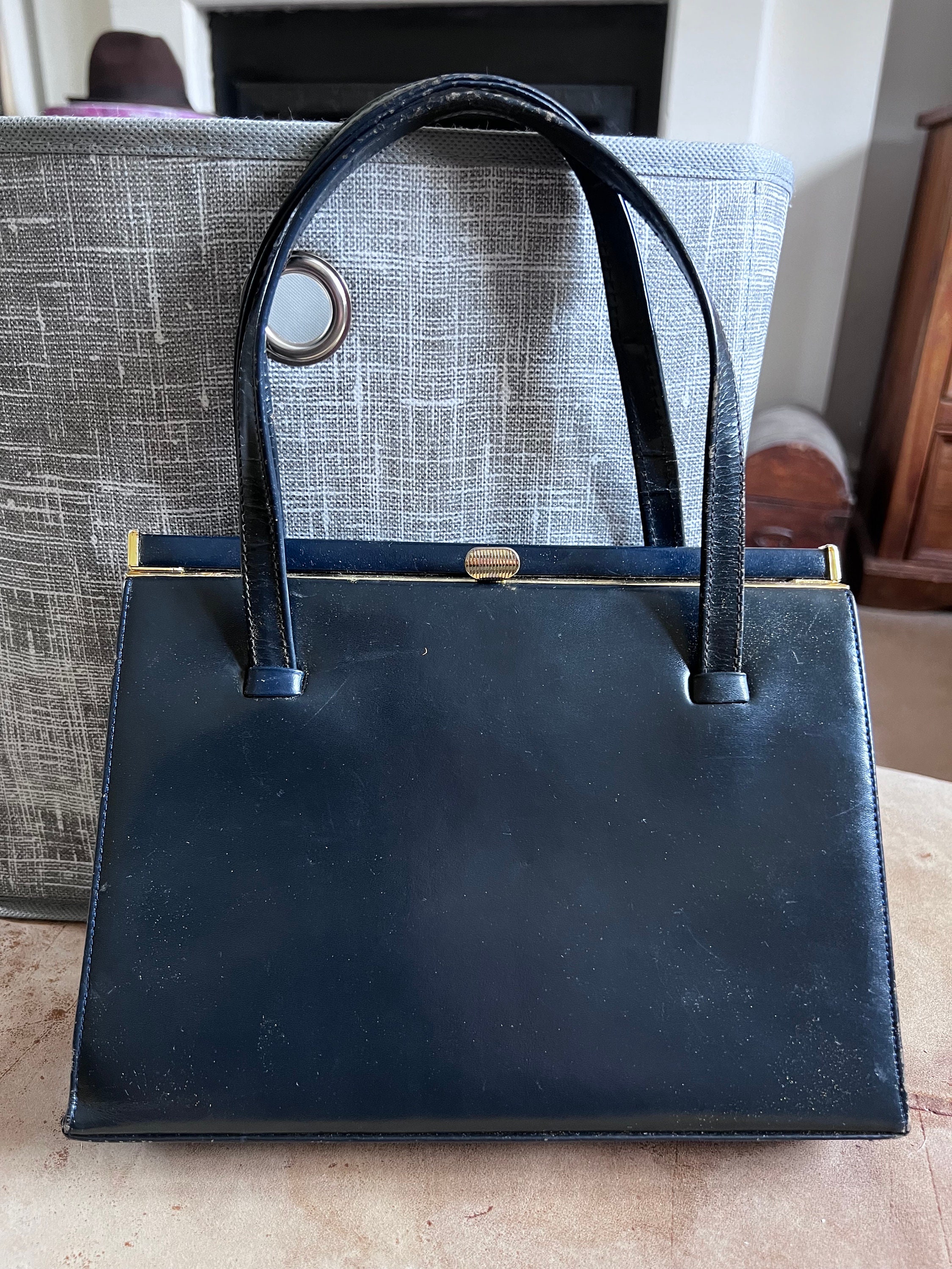 Etsy vintage handbags shop