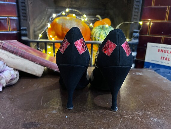 1950s Vintage Black Stilettos shoes Black Suede P… - image 6