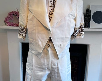 Vintage Suit Three Piece Suit Linen Cream 1980s Shorts Blouse & Jacket Suit, West German, Unworn Suit! Brand New Vintage suit, vintage suit