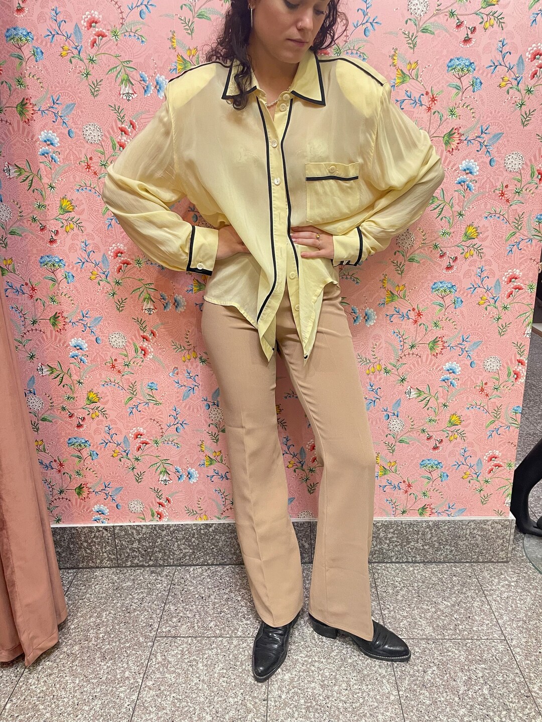 Vintage 90s Cream 100% Silk Renato Nucci Top 8 10 S main image 1