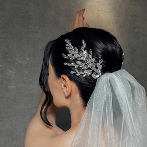 bridal hair accessories Hair piece for bride Wedding hair piece Bridal hair pins Wedding head piece Head piece for bride Bridal headpiece
