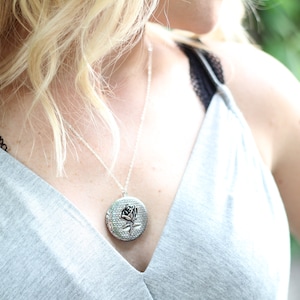 Rose Locket Necklace-Round Silver Locket-Antique Photo Locket-Locket Necklace-Gift for Her-Lockets for Women-Sterling Silver