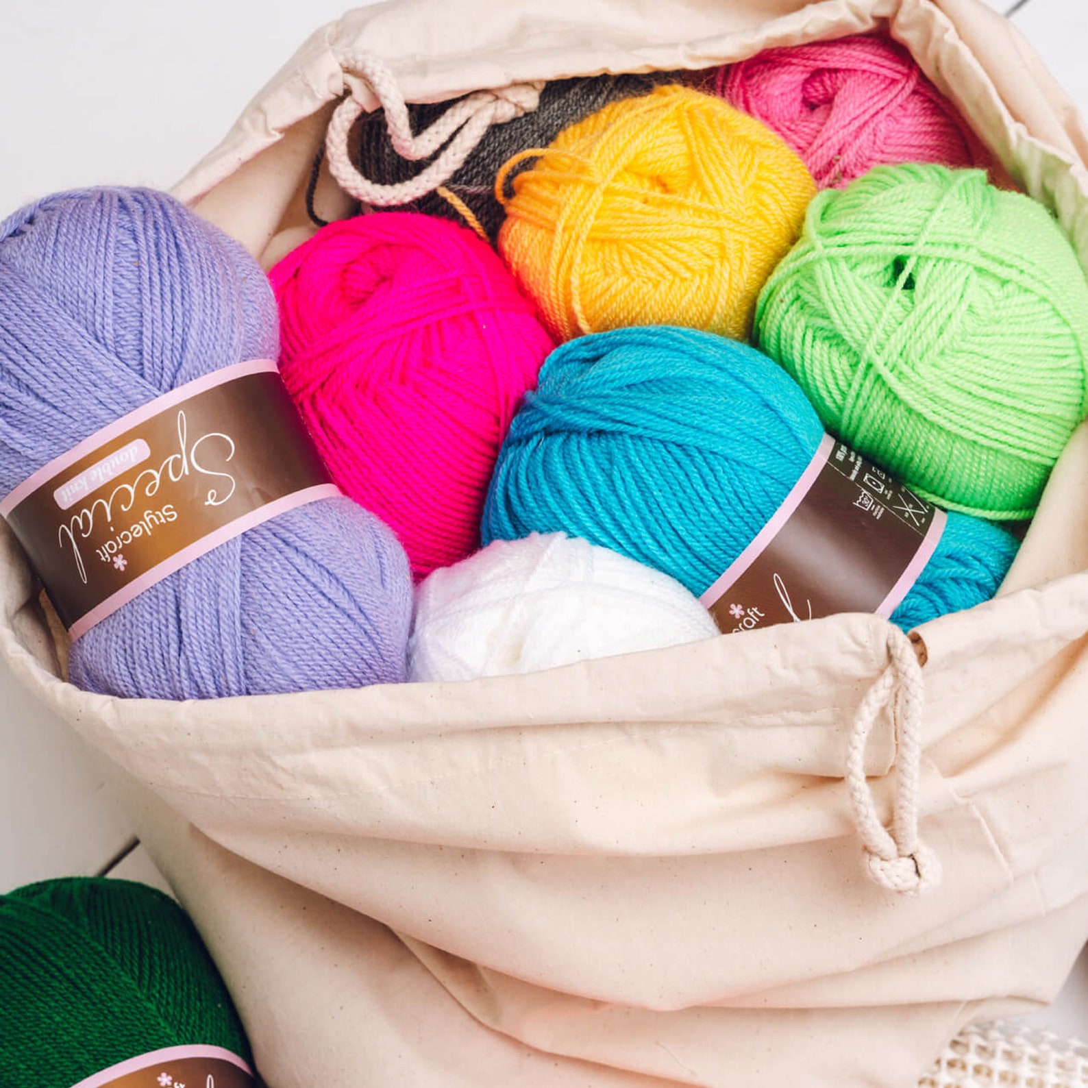 Pom Pom Rug Craft Kit With Wool Etsy