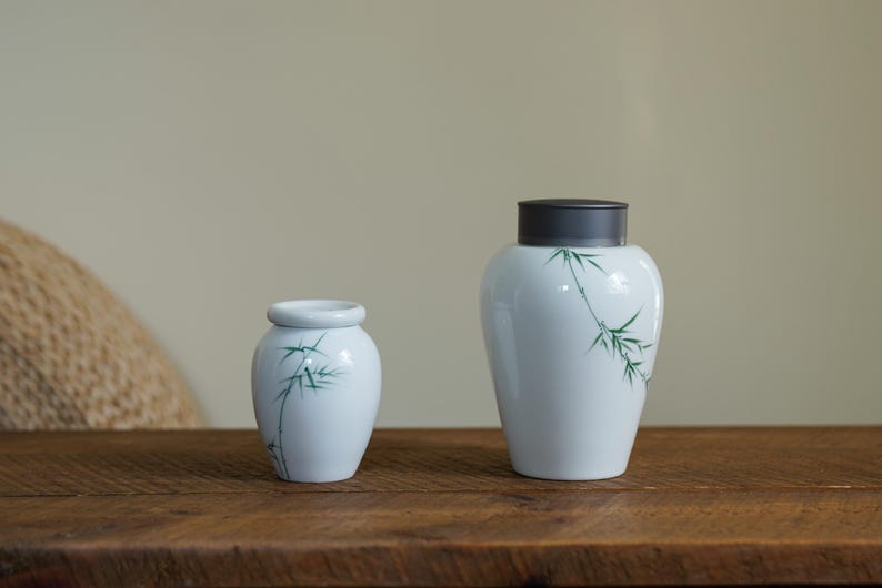KongMountainTea Bamboo Leaves Tea Jar