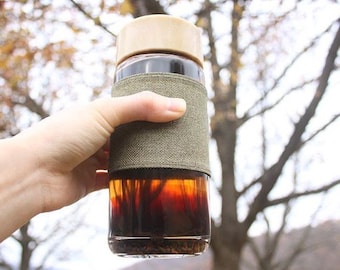 BUNGNI BPA-Free Glass Water Bottle with Tea Infuser and Silicone Sleeve