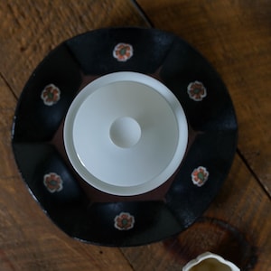 Hand-Painted Black Petal Shaped Tea Tray