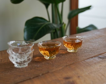 Walnut Texture Glass Teacup