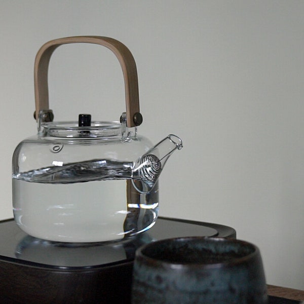 Bamboo Overhead Glass Kettle