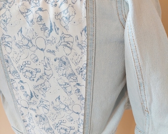 Chaqueta vaquera para niños con el personaje Winnie the Pooh de Disney reelaborada.