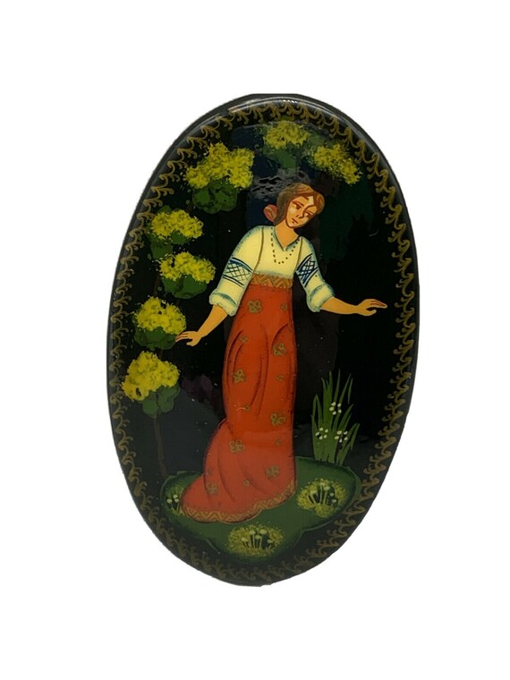 Rare Vintage Wood Lacquer Russian Pin Brooch Signe