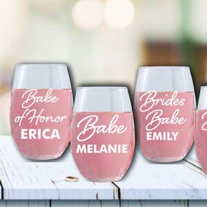 Personalized Bachelorette Party Wine Glass, Set of 4 Glasses, Bridesmaid Proposal Stemless Wine Gift, Bridesmaid Gifts, Maid of Honor, Bride