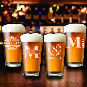 Personalized Beer Glass Gift, Personalized Beer Mug, Man Cave, Boyfriend Gift, Husband, Groomsman Gifts, Home Bar Glasses, Monogrammed Beer