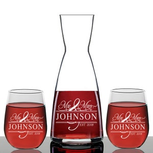 Couples Wine Decanter Wedding gift, Custom wine Decanter set personalized, Wedding Wine Decanter,Personalized Wedding Gift,Engraved Decanter