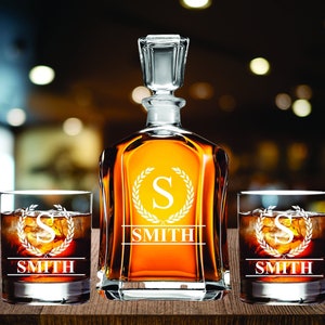 Personalized Decanter Set, Whiskey Decanter set with Rocks glasses, Custom Whiskey Decanter set, Engraved Whiskey Decanter Gift Set