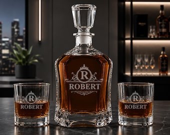 Personalized Monogram Whiskey Decanter Gift set, Housewarming Whiskey Decanter set, Wedding Gift for Couples, Scotch Whiskey Glass Gift set