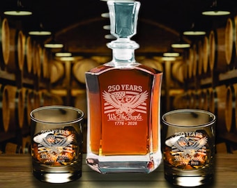 We the People Whiskey Decanter Set – America 250th Anniversary Glasses - Custom Patriotic Bourbon Gift – USA Semi quincentennial