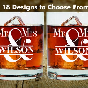 Mr and Mrs 2pc Wedding Whiskey Glasses, Wedding Gift for Couples, 2 pc Set Whiskey Glass, Bourbon Gift glass, Wedding Couples Scotch Glass
