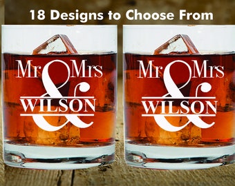 Mr and Mrs 2pc Wedding Whiskey Glasses, Wedding Gift for Couples, 2 pc Set Whiskey Glass, Bourbon Gift glass, Wedding Couples Scotch Glass