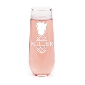 Monogram Stemless Champagne Flute, Personalized Pineapple Champagne Glass,Custom Flutes, Personalized Wedding Gift,Engraved Champagne Glass