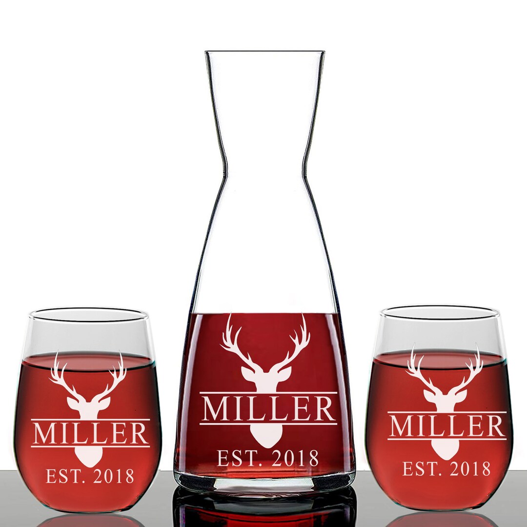 Personalized Deer Hunter Monogram Wine Decanter, Custom Wine Decanter