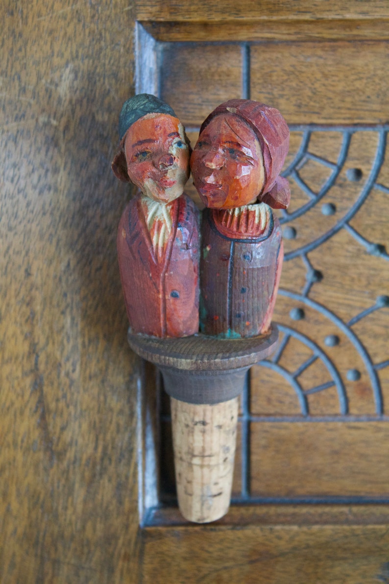 Kissing Couple Hand Carved and Painted Wooden Mechanical Cork Bottle Stopper