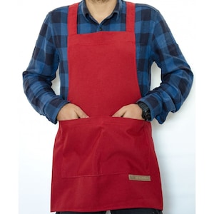 Basic Red Apron, 2 pockets for Chefs,Grill lovers,Bartender,Baristas,Hairdresser,Barbers,Tattooers,Servers,Designers,Florist,Kitchen,BBQ