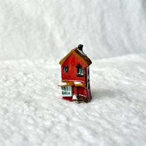 Winterhaus, kleines Haus, Keramik Haus, kleines Haus, Pflanzer Dekor, Wohndekor, Miniatur Haus, Garten Dekor, Keramik Cottage