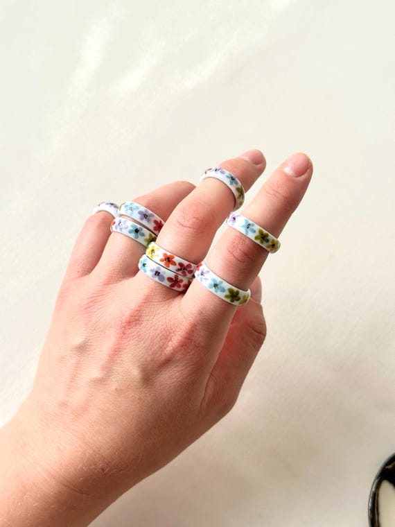 フローラルレインボーリング、磁器リング、セラミックジュエリー