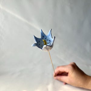 Bee bath, pollinator cup, insect drinking cup, rain catcher, water station, plant stake, garden art, butterfly puddler dish