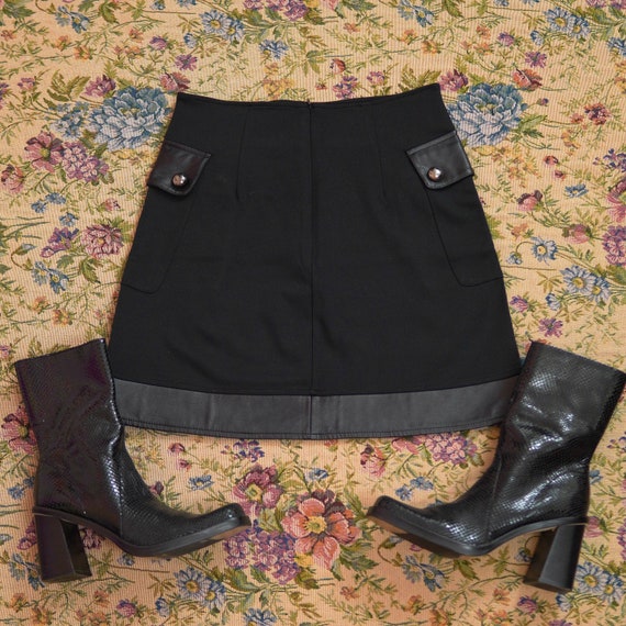 1990s mini skirt