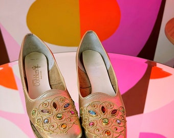 1960s Mod Pump Lurex 60s Babe schoenen van Cobblers 5 US Narrow Schoenen damesschoenen Instappers Loafers Glam Multicolor Jewels Collectible Rare Vintage Schoenen 