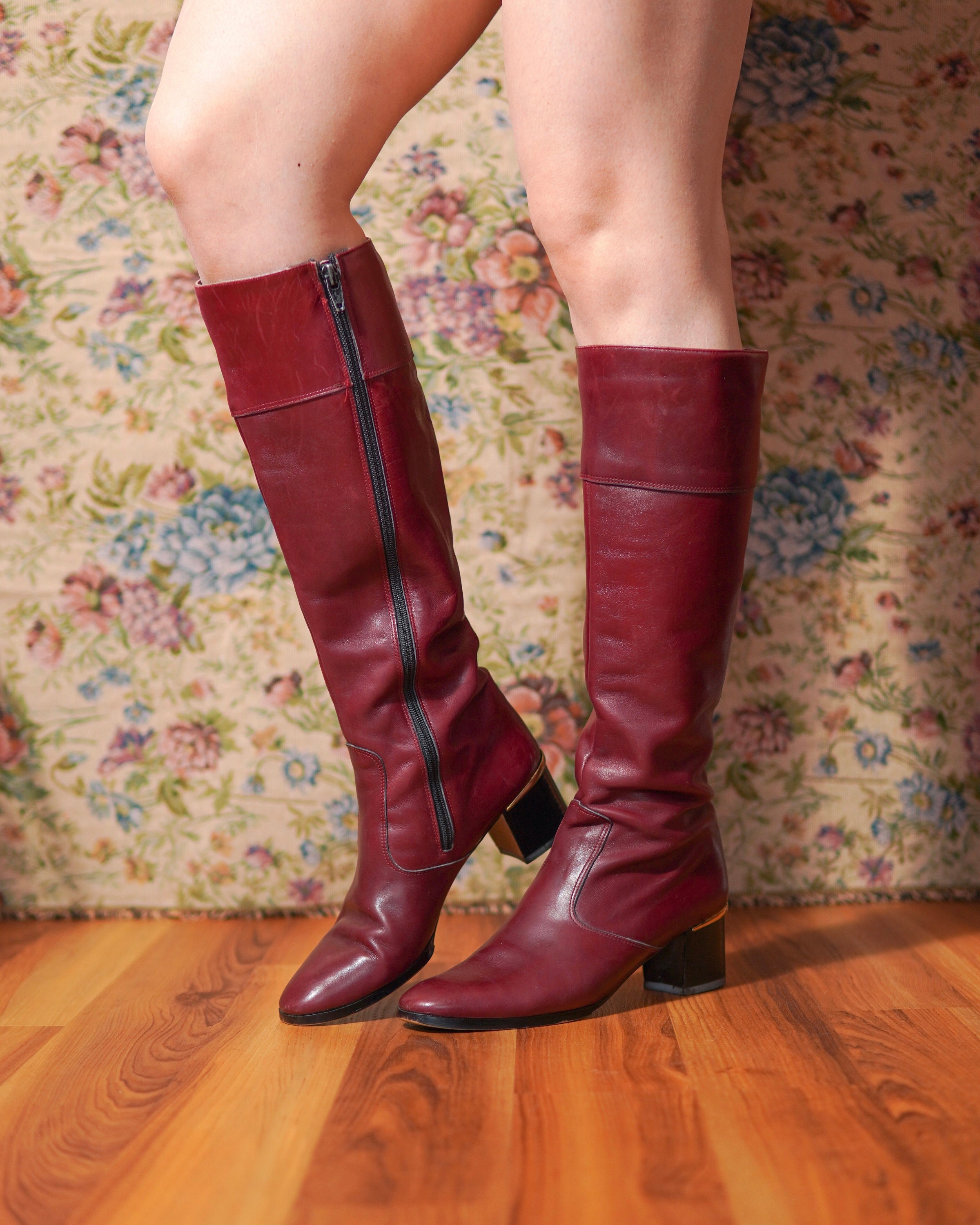 Burgundy high boots - Etsy Nederland