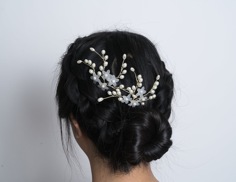 Translucent Floral Hair Pin in gold Bridesmaids hair pins | hair piece Bridesmaids hair decoration hair decoration hair pins