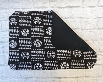 African Mudcloth Placemats: Gye Nyame Print, Reversible Cotton (Set of 4)