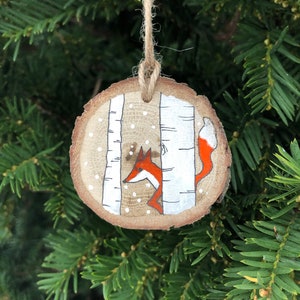Fox in the forest hand made painted wood slice ornament. Christmas tree ornament, home decor, holiday gift. Can be personalized.