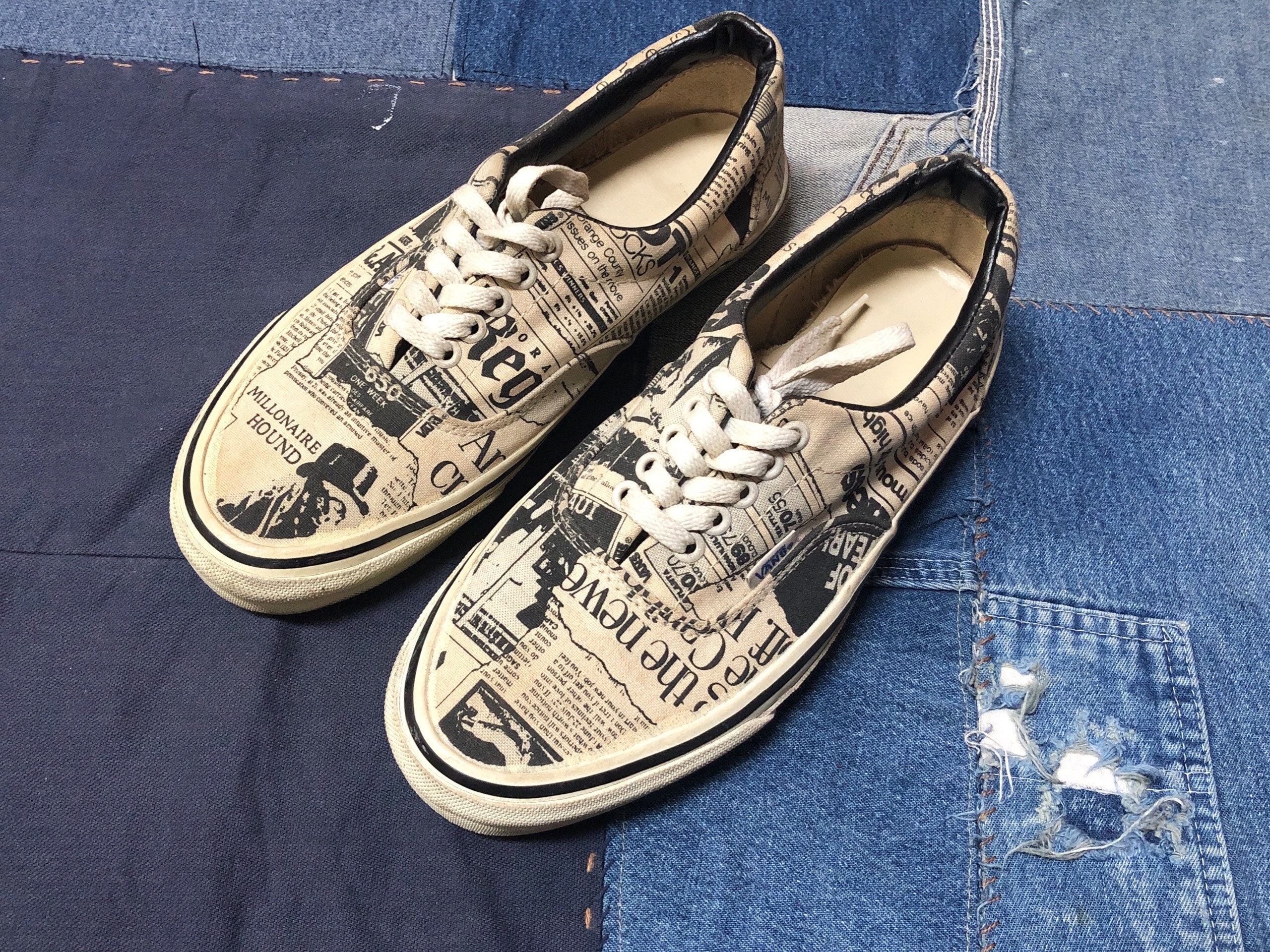Kondensere Perle skæbnesvangre Vintage Vans Era Shoes Newsprint Made in Usa - Etsy