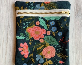 Rifle Paper Co, sac en toile de coton, vignes florales bleu marine 5"