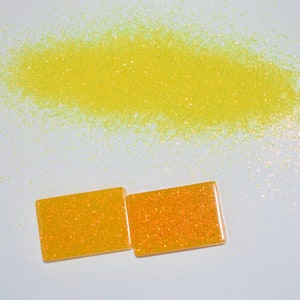 Helder verkeerslicht Fijne glitter, geel, groen, iriserende glitter, polyesterglitter, glans, schittering, kunst en ambacht, cosmetische kwaliteit, kinderen