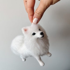 Needle Felted White Pomeranian Boo Replica 15-17 cm, Custom Made Pomeranian Puppy Realistic Wool Sculpture image 9