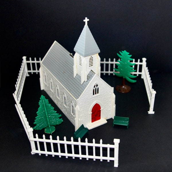 MTH Plasticville Green Park Bench - O Scale / 1:64 Model Railroad Accessory