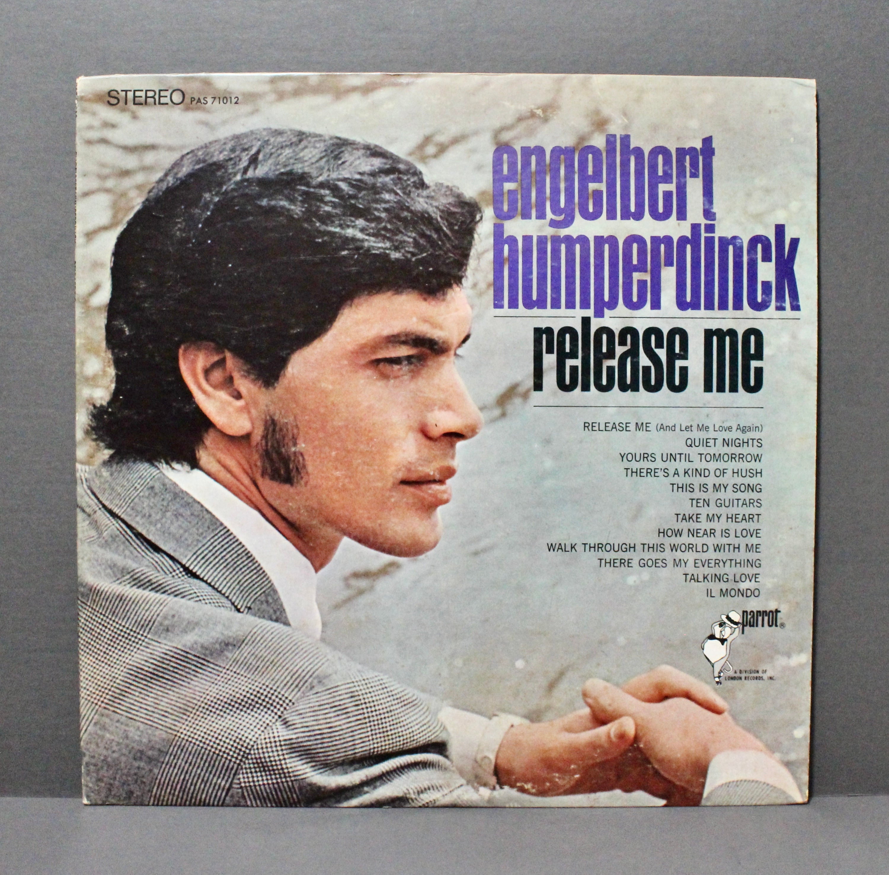 Vintage Engelbert Humperdinck \, image size:3000x2955