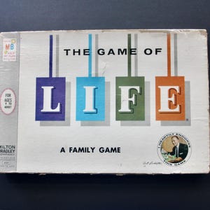 Vintage 1960 The Game of Life -  - Milton Bradley - Art Linkletter Endorsed