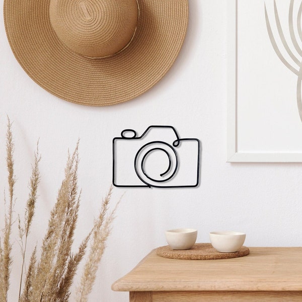 Wire Camera Wall Sign - Camera Wall Art - Bedroom Sign - Housewarming Gift - Stocking Filler