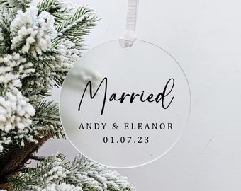 Personalised First Christmas Married Ornament - Personalised Wedding Ornament - Christmas Wedding Gift - Newly Wed Ornament Gift