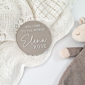 Personalised Birth Announcement Sign - Custom Baby Name Plaque - New Born Reveal Sign - New Baby Name Sign - Photo Prop