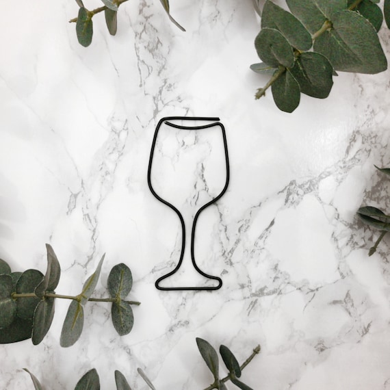 Wire Wine Glass Wall Sign Decor Singapore - Wine Cup Wall Decor Wire Wine Glass Wall Sign Decor Singapore - Wine Cup Wall Decor