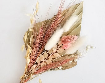 Blush and Neutral Palm Spear Dried Flowers Cake Topper - Dried Flowers for Cake Decoration - Cake Topper Flower Arrangement