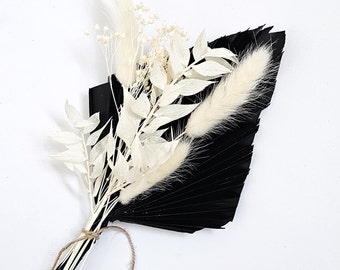 Monochrome Palm Spear Dried Flowers Cake Topper - Boho Cake Topper - Dried Flowers for Cake Decoration - Cake Topper Flower Arrangement