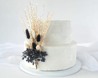 Black & Natural Wedding Cake Flowers, Monochrome Dried Flower Bouquet for Cakes